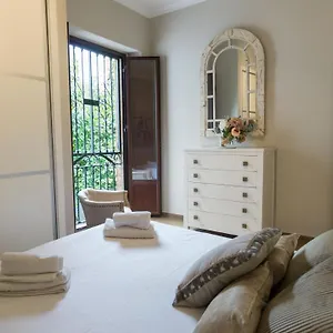 Apartment Rentalsevilla Mateos Gago, Seville