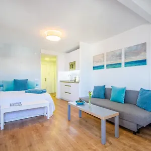 https://esmeralda-la-cala-de-mijas.1costadelsol.com